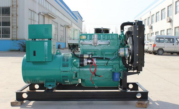 清城柴油发电机组在进行所有的维修保养项目时的操作程序