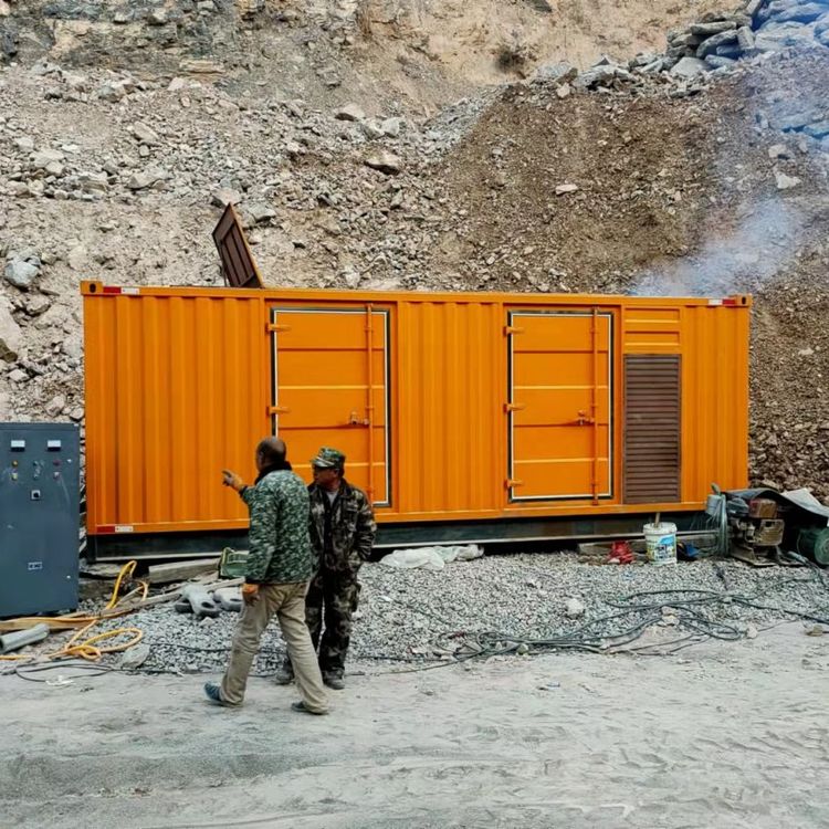清城如何选择适合自己的 800KW 柴油发电机组？