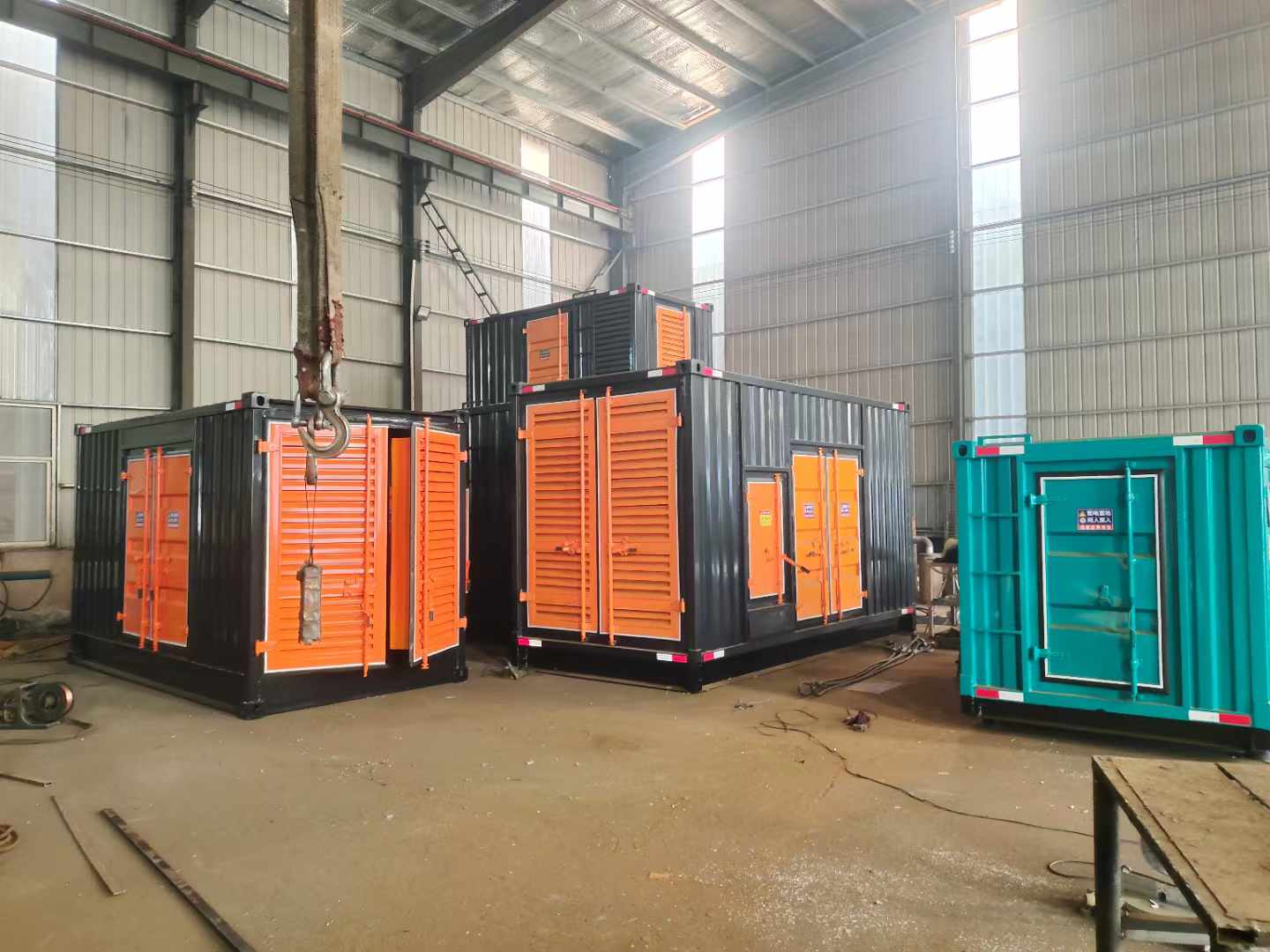 清城发电机租赁厂家给您介绍一下如何根据使用环境选择合适的柴油发电机组品牌